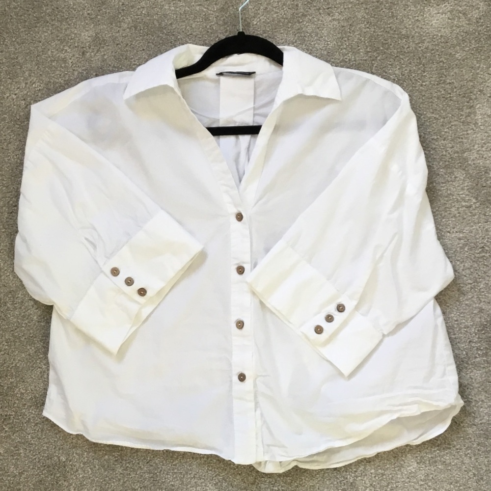 Zara White Button-Down Collar Shirt